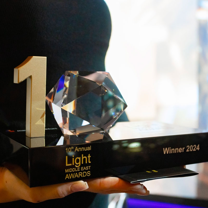 Ensō brilla ai Light Middle East Awards 2024